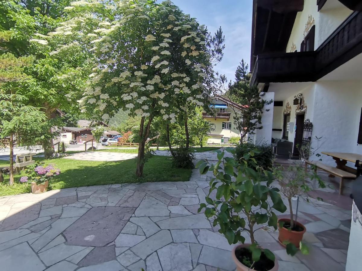 Pension Almhof Baumgarten บาดไรเฮนฮัล ภายนอก รูปภาพ